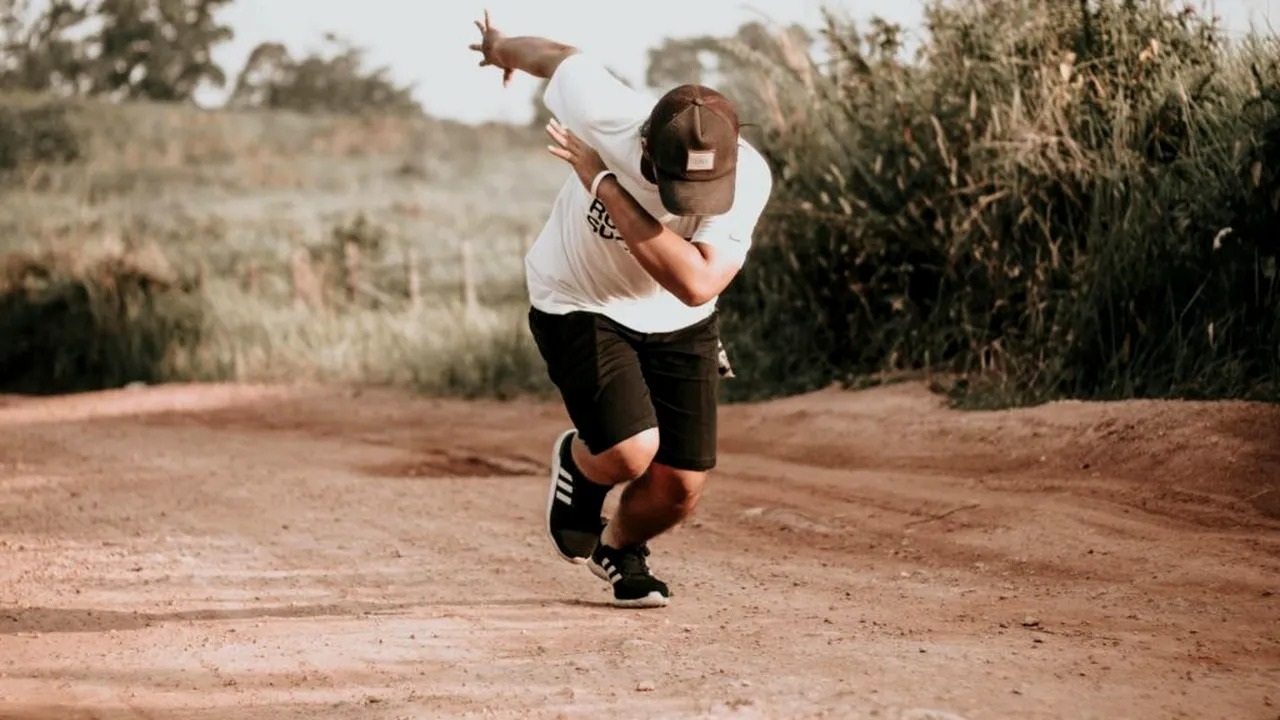 Exerciții intense, de 6 ori mai eficiente decât mersul pe jos pentru inimă