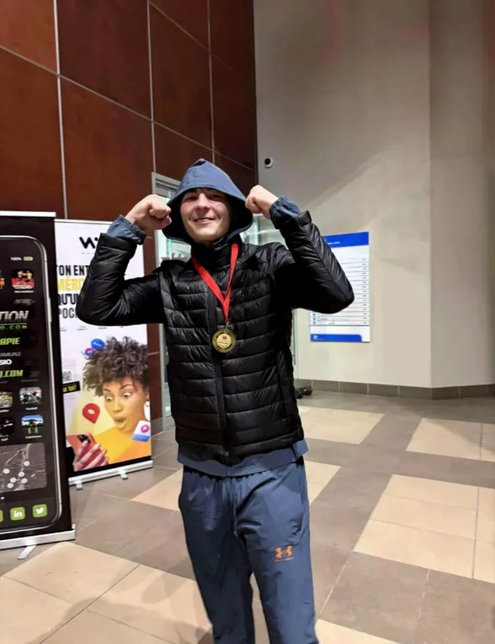 Fiul fostului campion mondial la box profesionist Adrian Diaconu îi calcă pe urme ”Rechinului”: „Este alegerea lui și îl susțin!”