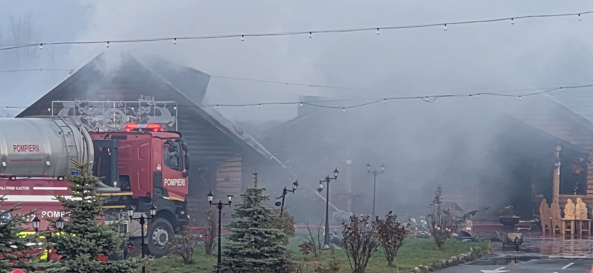 Incendiu la o pensiune din Suceava. O persoană a murit