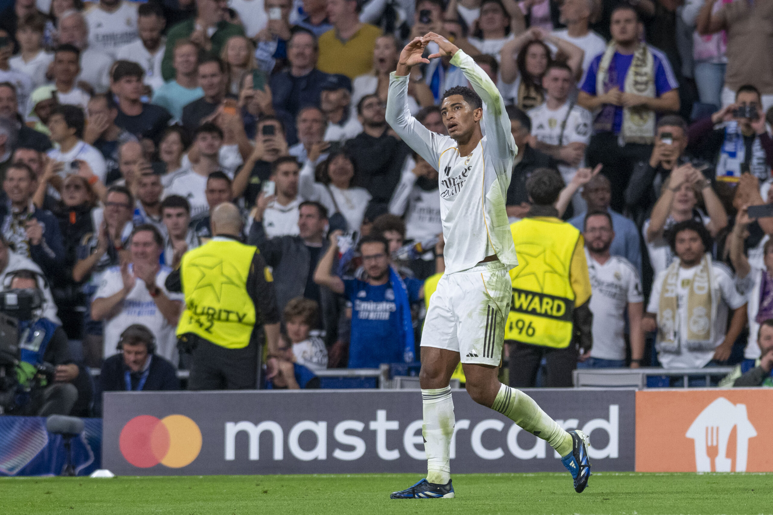 Liga Campionilor. PSG – Bayern și Liverpool – Real Madrid, meciurile zilei în etapa a 4-a