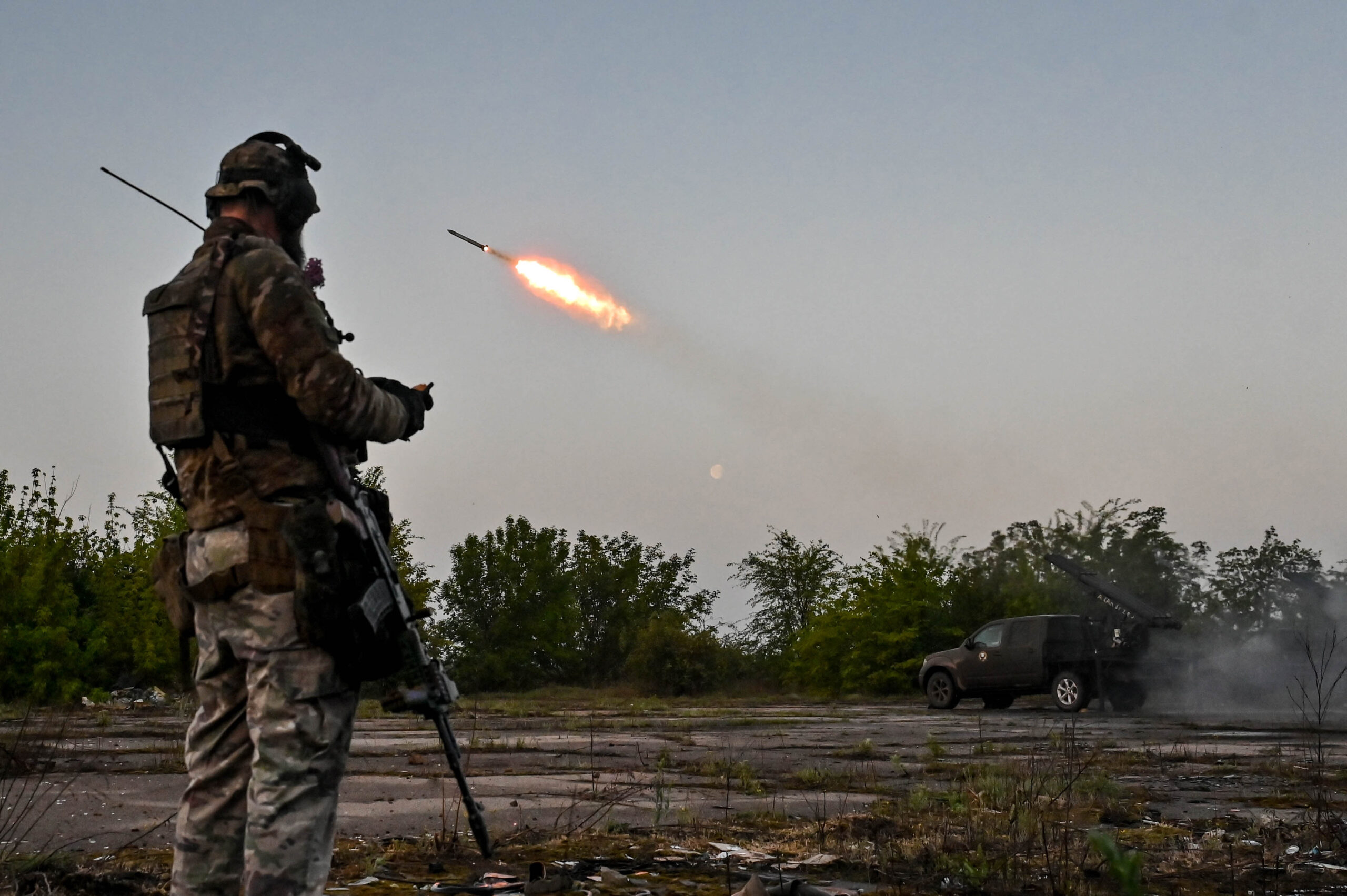 O adolescentă a fost ucisă într-un atac rusesc cu rachete în regiunea Harkov