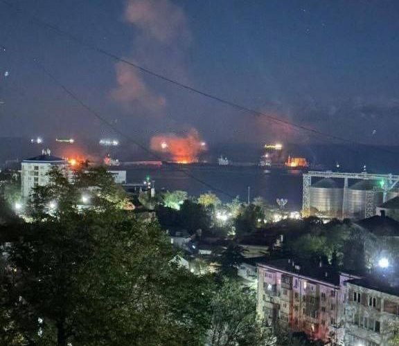 O dronă ucraineană loveşte un terminal petrolier şi un tanc de ţiţei în regiunea rusă Krasnodar