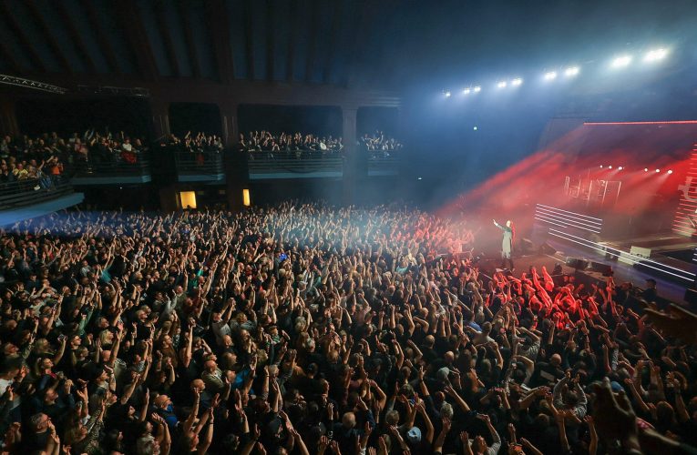 O țară din Europa intenționează să interzică revânzarea biletelor pentru evenimente live la un preț mai mare decât cel inițial