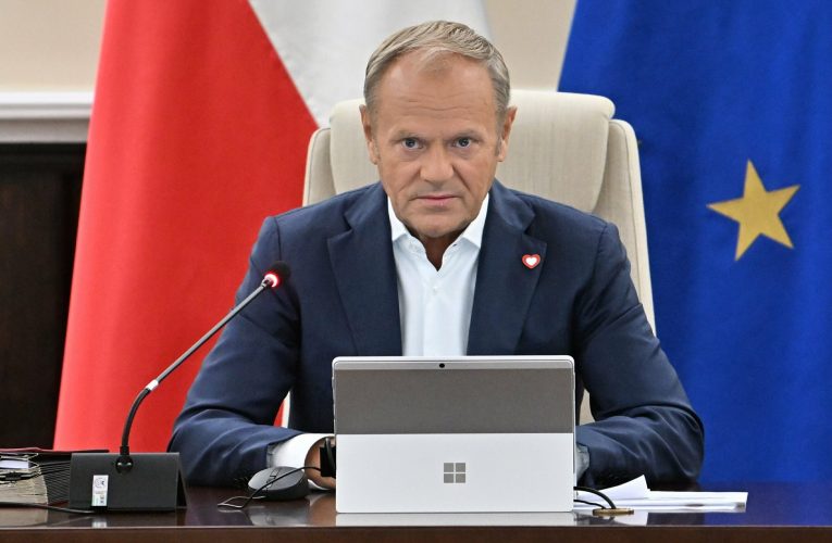 Premierul Poloniei reacționează la decizia UE privind recunoașterea căsătoriilor între persoanele de același sex