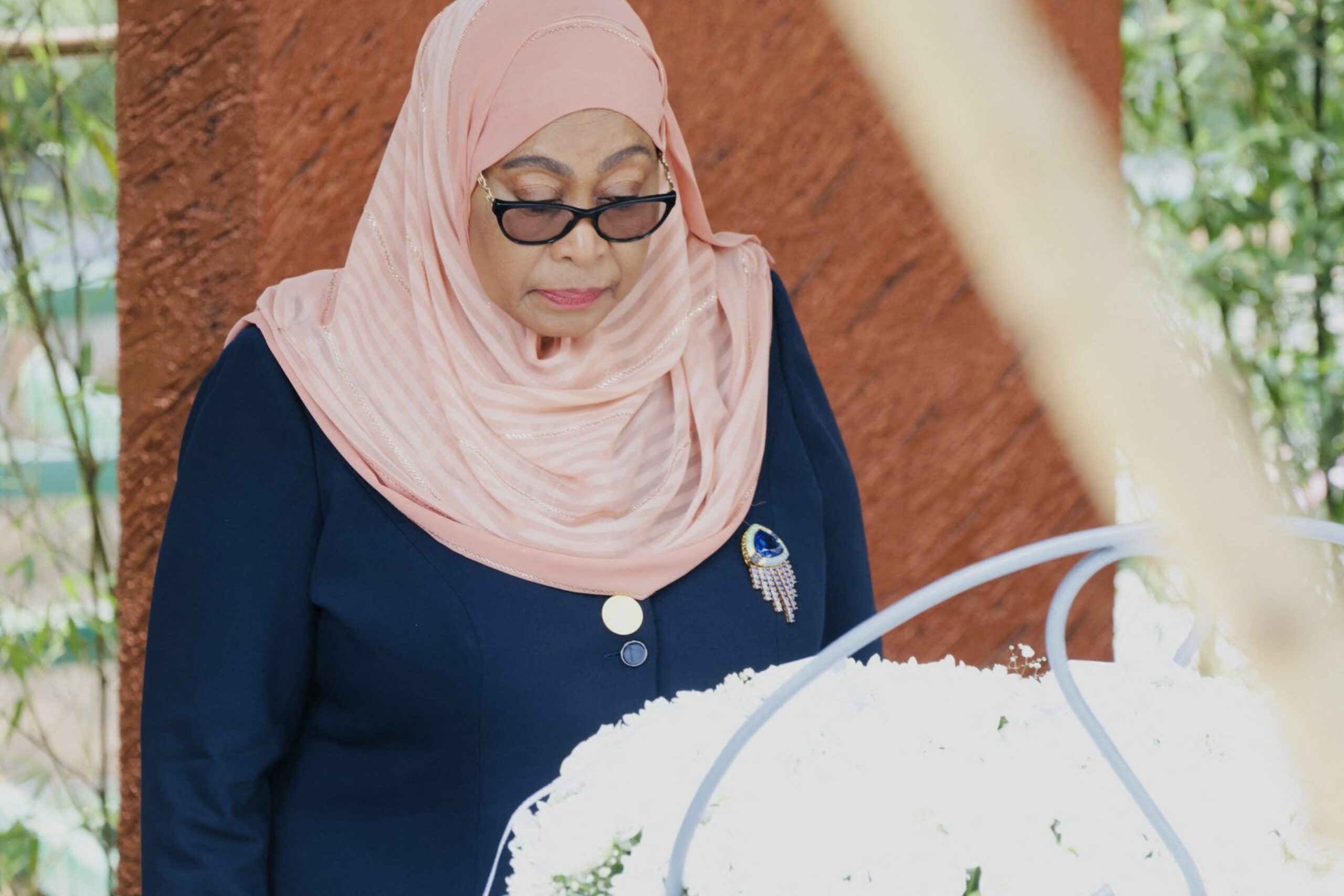 Preşedinta Tanzaniei câştigă alegerile cu 97% din voturi, pe fondul violenţelor şi contestaţiilor