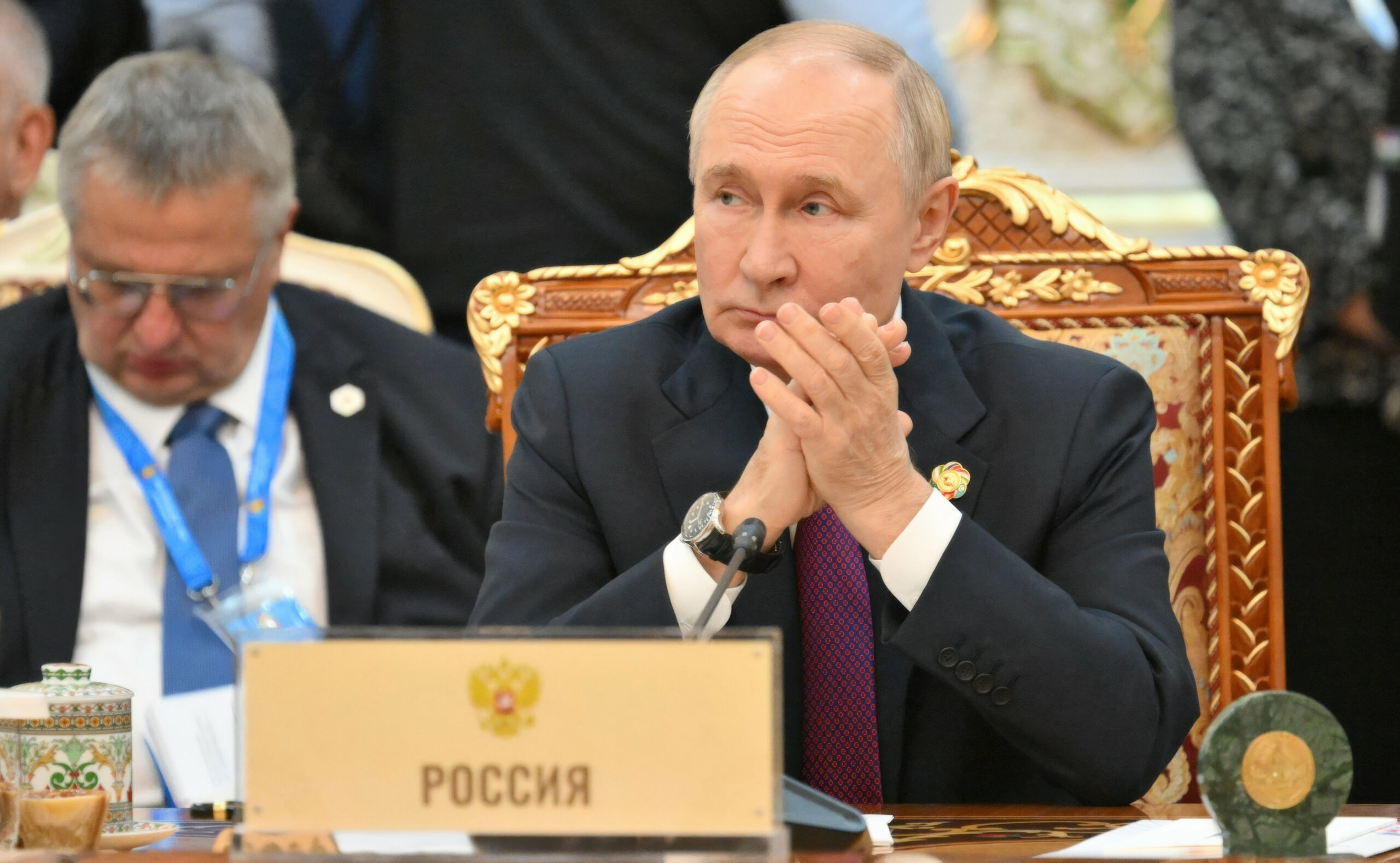 Putin, în discuții cu Xi pentru creșterea exporturilor de petrol rusesc