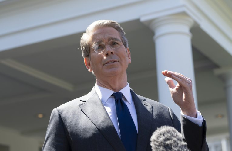 Statele Unite sunt pregătite să majoreze tarifele vamale dacă China nu își respectă angajamentele, avertizează Scott Bessent