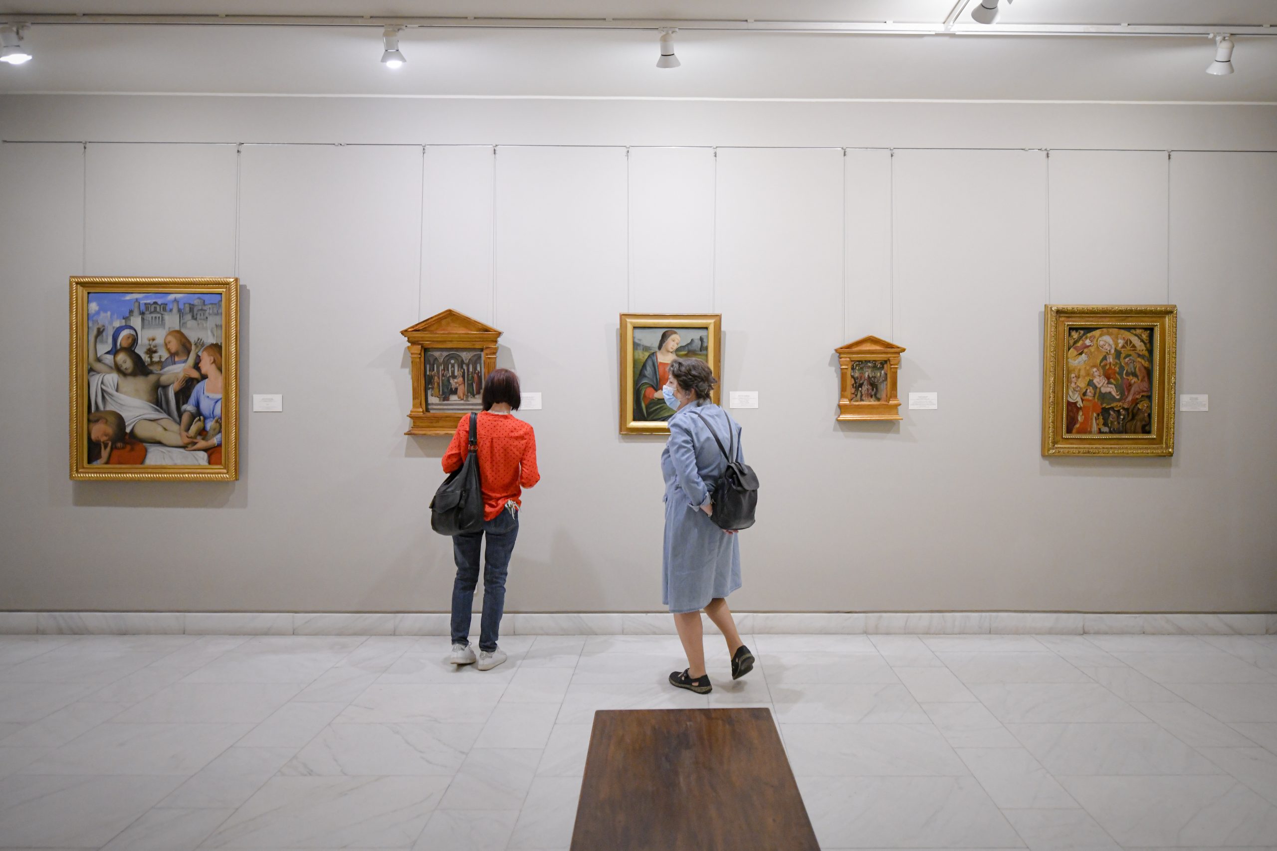 Studiu: O simplă vizită la muzeu ar putea fi mai eficientă decât o zi la spa. Cum arta poate reduce stresul și îmbunătăți sănătatea