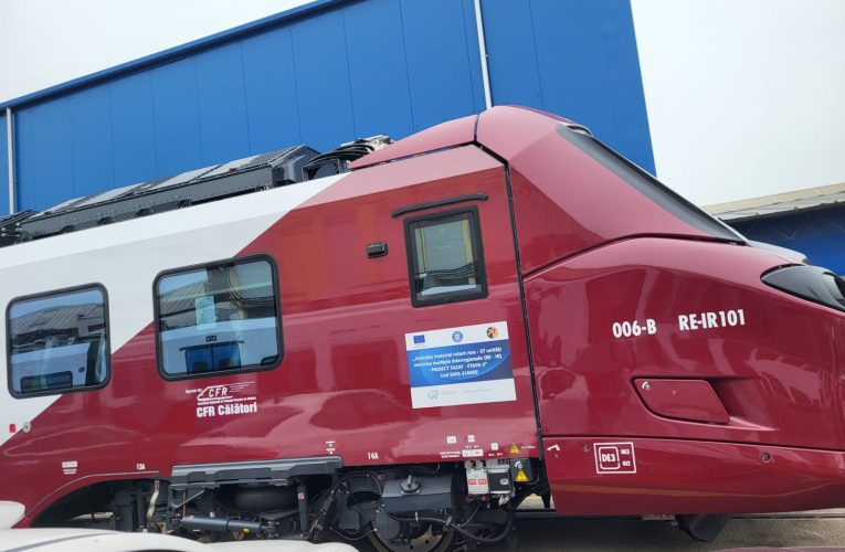 Trenurile Coradia Stream au parcurs într-un an distanța de la Pământ la Lună. „Nr. 9” va fi livrat curând României