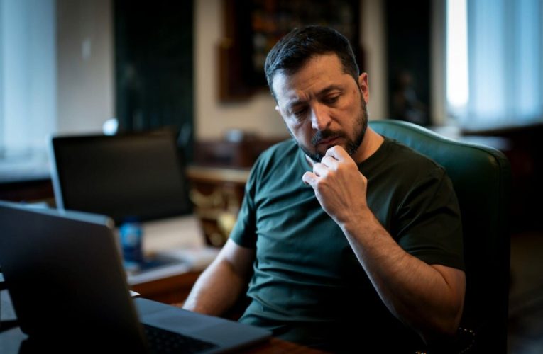 Zelenski: Discuțiile cu oficialii americani despre pace vor începe curând