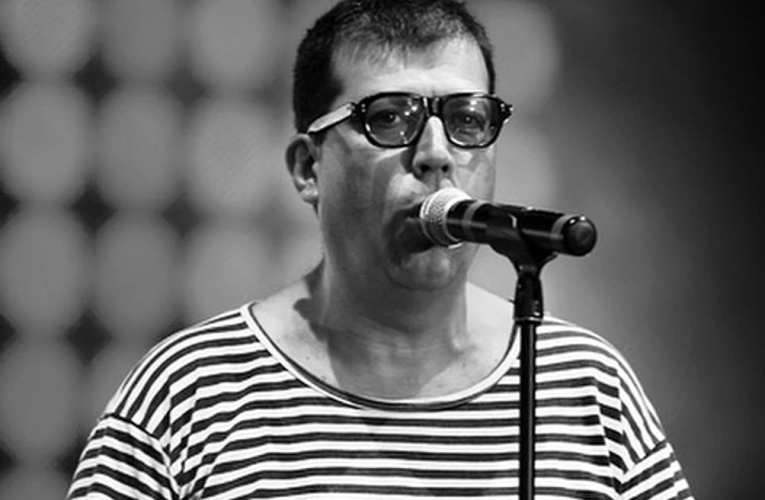 A murit Adrian Pleșca „Artan”, voce emblematică a rockului românesc, fondator al trupelor Timpuri Noi și Partizan