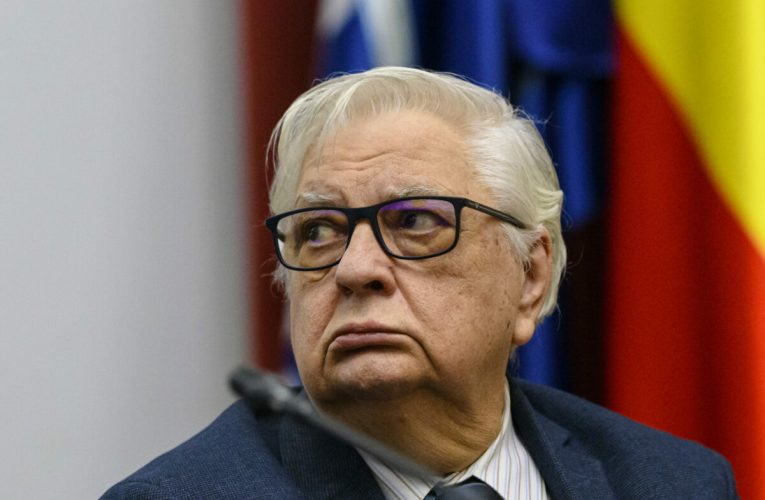 A murit celebrul economist Mircea Coșea