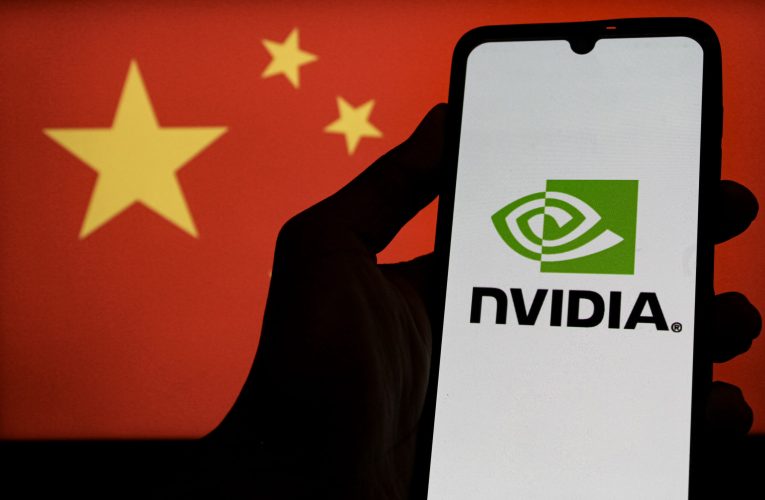Acord între Trump și Xi Jinping pentru a permite Nvidia să exporte cipuri de inteligență artificială în China