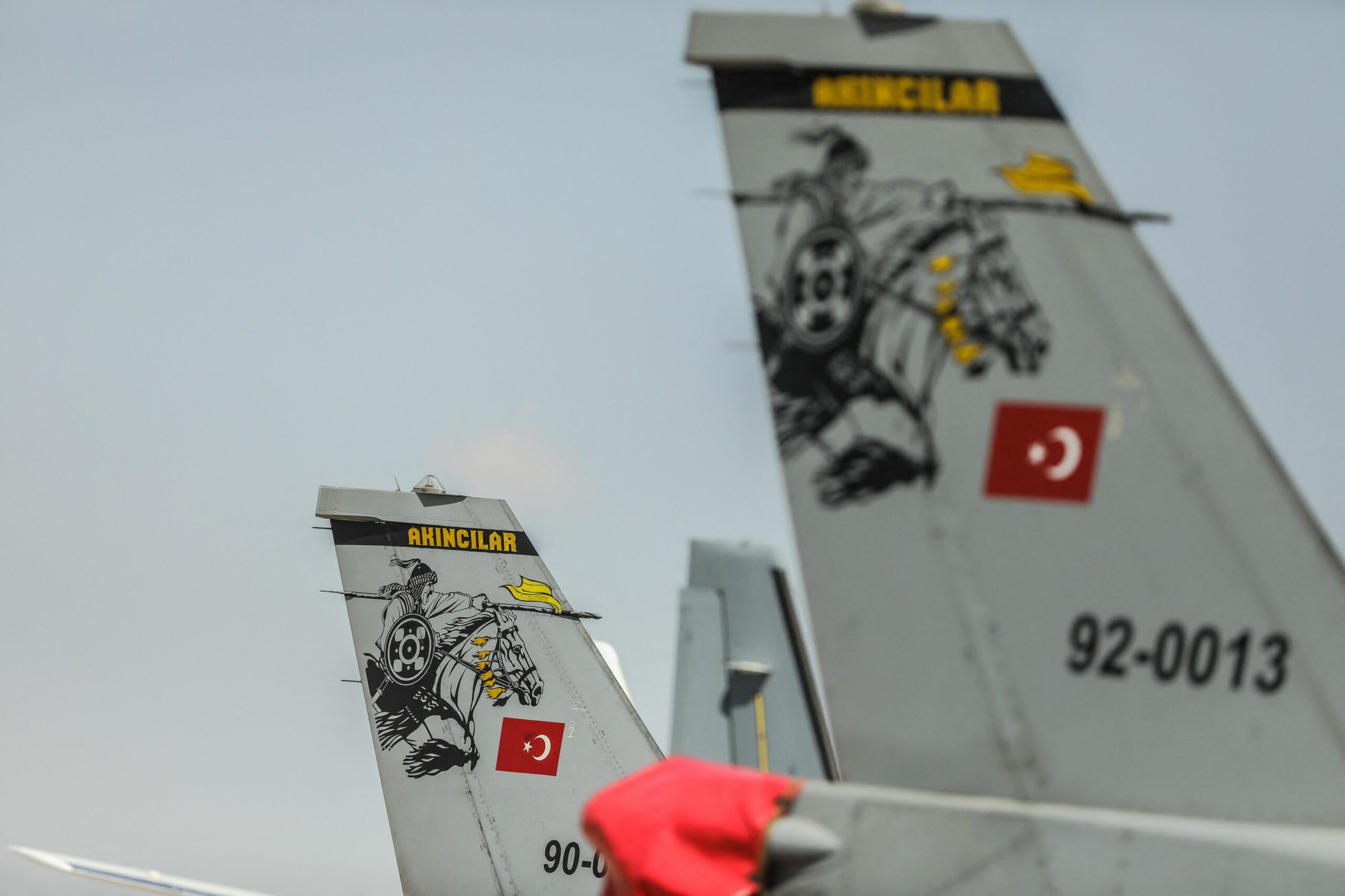 Alertă în Turcia: Avioanele F-16 au doborât o dronă „scăpată de sub control” venită dinspre Marea Neagră