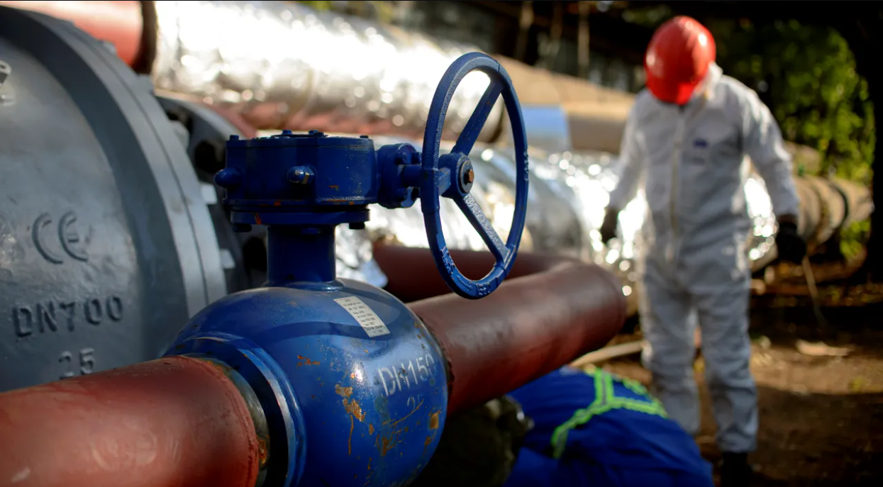 Avarie în Capitală: Mii de bucureșteni, fără apă și căldură. Când se va relua livrarea agentului termic