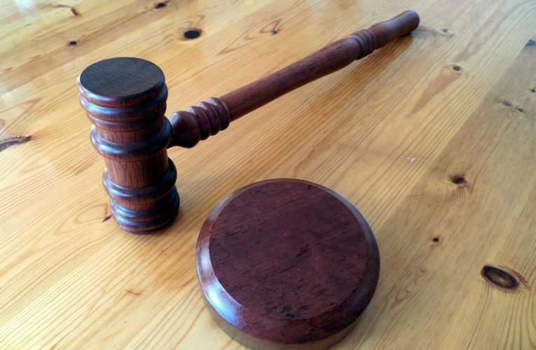 Avocat suspendat, trimis în judecată pentru tentativă la tâlhărie în București