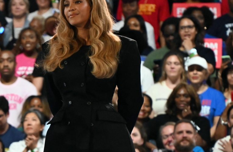 Beyonce a fost declarată miliardară de Forbes