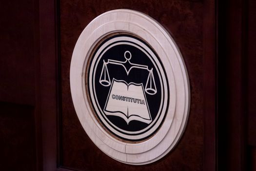 CCR amână pentru finalul anului decizia privind pensiile speciale ale magistraților