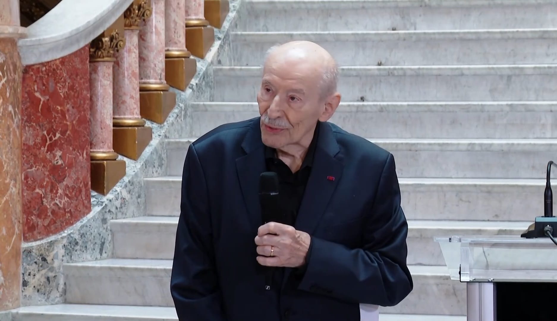 Ce va lăsa scris ferm în testament Victor Rebengiuc și cum a ajuns să fie actor