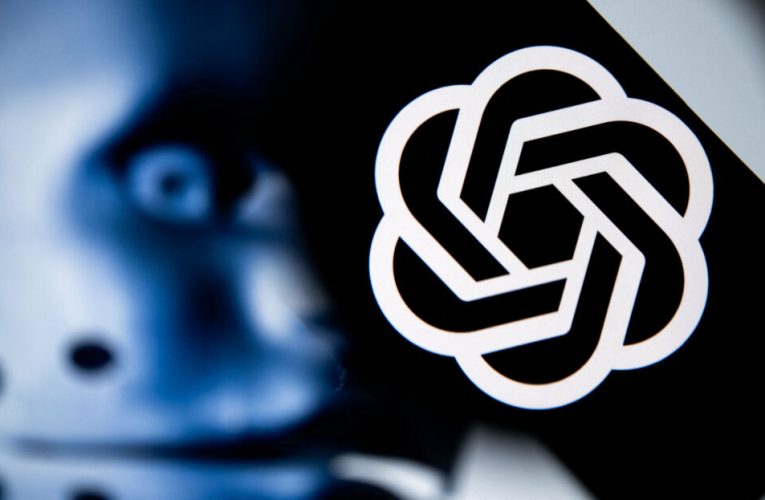 ChatGPT se confruntă cu dificultăți tehnice. Compania spune că monitorizează revenirea la normal