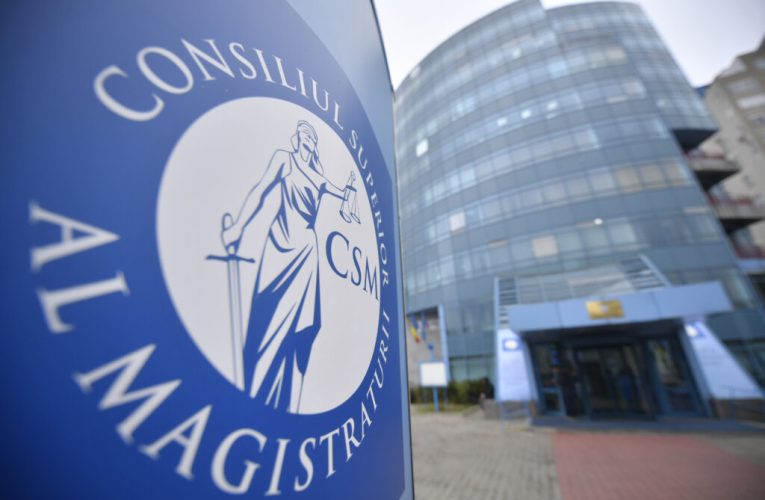 Chestionar CSM: 98% dintre judecători spun că au resimțit o campanie publică împotriva justiției / Pasivitatea Parlamentului, indicată drept principala cauză a prescripției