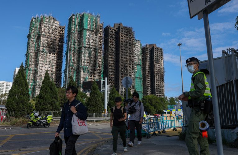 China avertizează publicațiile străine cu privire la acoperirea incendiului din Hong Kong