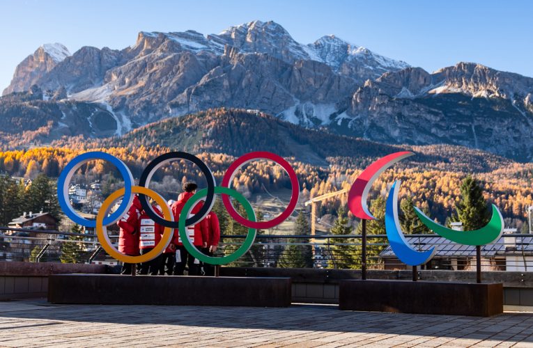 CIO recomandă revenirea sportivilor ruși și belaruși la competițiile de juniori