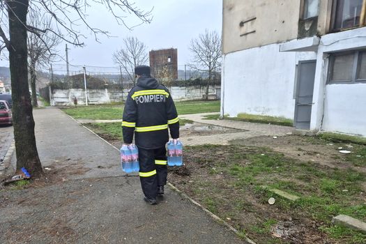 Criza apei: Trei cisterne de mare capacitate duse în Prahova și Dâmbovița din Timiș, Brașov și Ilfov