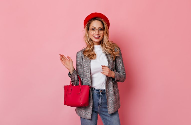 De la podium la garderobă – ținute la modă pentru femei moderne (P)