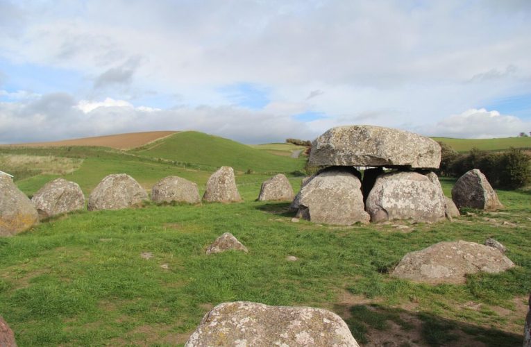 Descoperire senzațională lângă Stonehenge: un complex mai mare și „fără precedent”