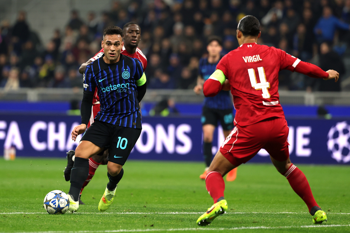 Echipa pregătită de Cristi Chivu, Inter Milano, pierde pe San Siro cu Liverpool, în etapa a șasea din Liga Campionilor