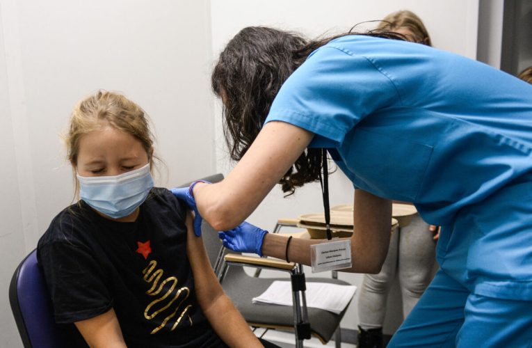 FDA pregătește cea mai dură avertizare pentru vaccinurile Covid-19