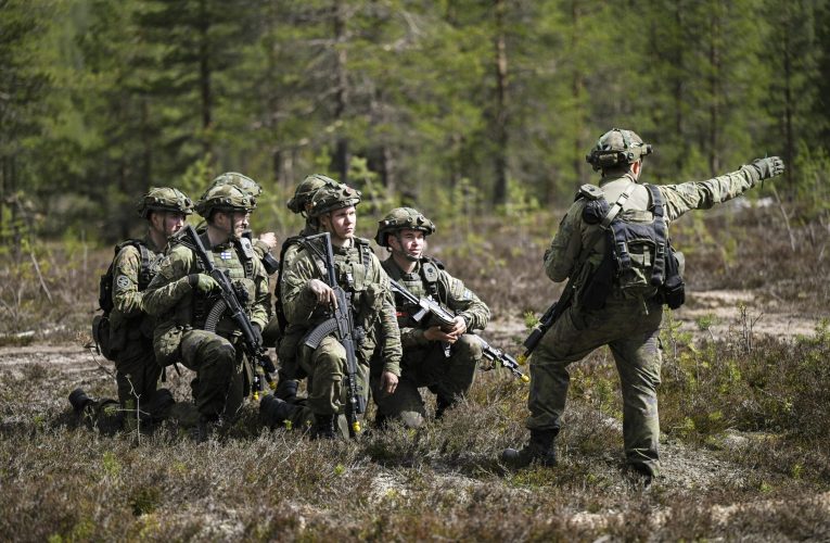 Finlanda avertizează că Rusia va muta forțele militare către flancul estic al NATO dacă se ajunge la un acord privind Ucraina