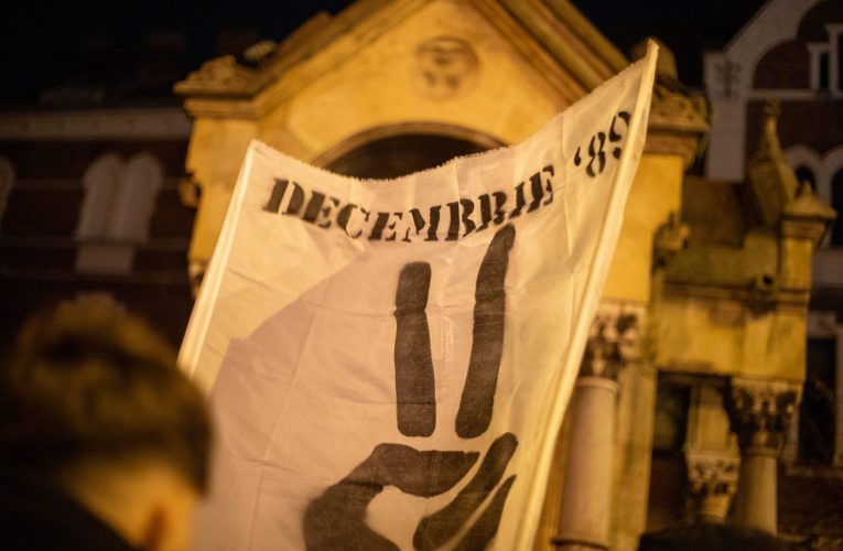 FOCUS: 22 decembrie ’89 – Ceaușescu fuge, românii prind căd zorii libertății printre gloanțe