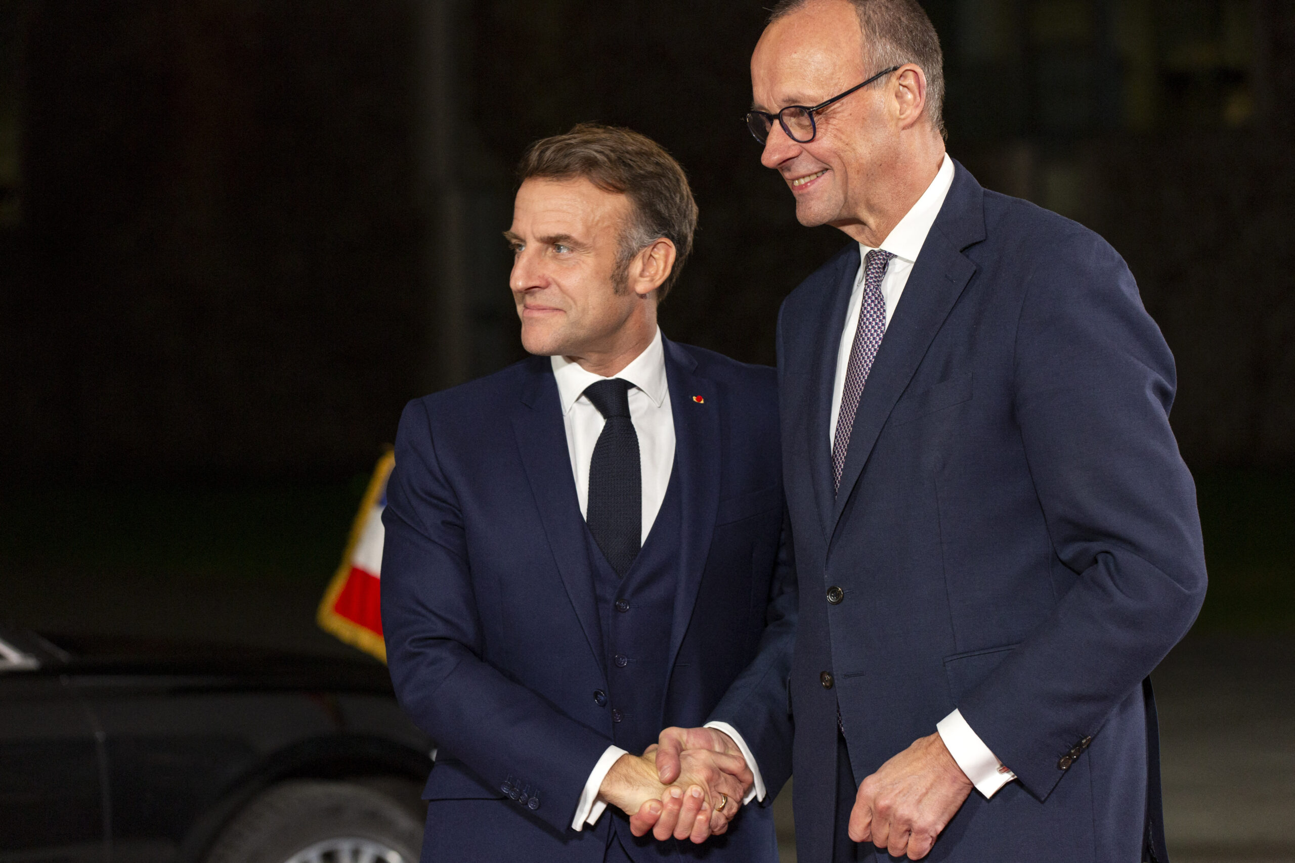 FT: Blocaj la vârful UE, ruptura dintre Franța și Germania schimbă echilibrul de putere. „Macron l-a trădat pe Merz și știe că va trebui să plătească”