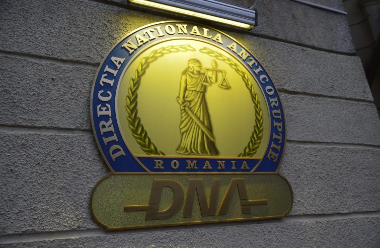 Gândul: Percheziții DNA la fostul ministru al Transporturilor, Răzvan Cuc
