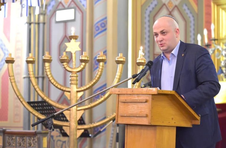 Guvernul condamnă valul de manifestări antisemite și atacurile la adresa deputatului Silviu Vexler