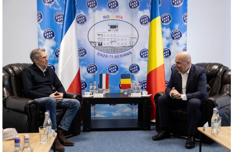 Ilie Bolojan s-a întâlnit la Baza Aeriană de la Câmpia Turzii cu premierul Țărilor de Jos
