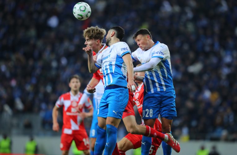 Meciul Universitatea Craiova – Sparta Praga, al doilea ca asistență în etapa 5 din Conference League