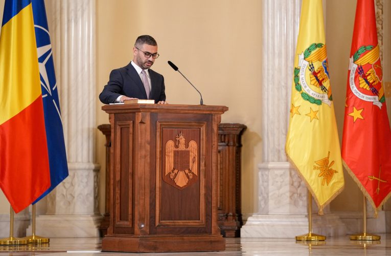 Ministrul Muncii: „Mai e spațiu de negociere” pentru creșterea salariului minim