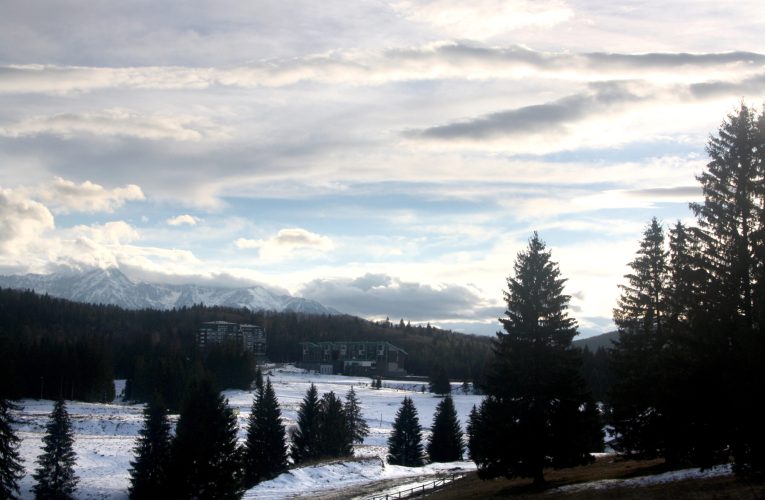 Moderate risk of avalanches in the Southern Carpathians, the snow layer increased by 15 cm