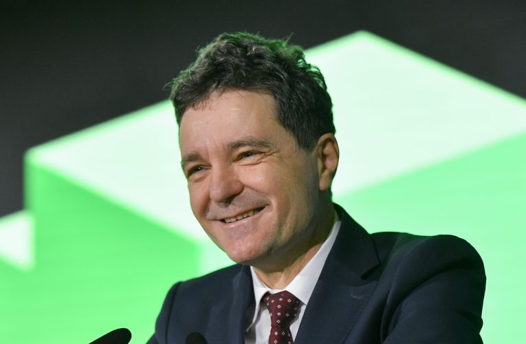 Nicușor Dan: Noi, românii, avem boala de a transforma multe lucruri vii în șabloane