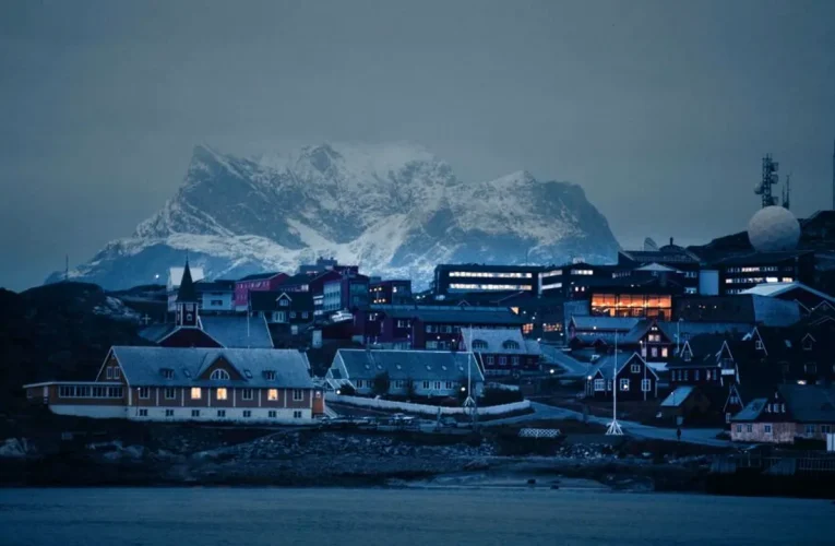 Noul ambasador SUA în Danemarca urmează să se întâlnească cu oficiali groenlandezi pe fondul interesului lui Trump pentru regiune