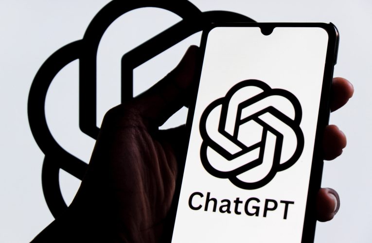 OpenAI permite ajustarea nivelului de entuziasm al ChatGPT, o nouă funcție de personalizare pentru utilizatori