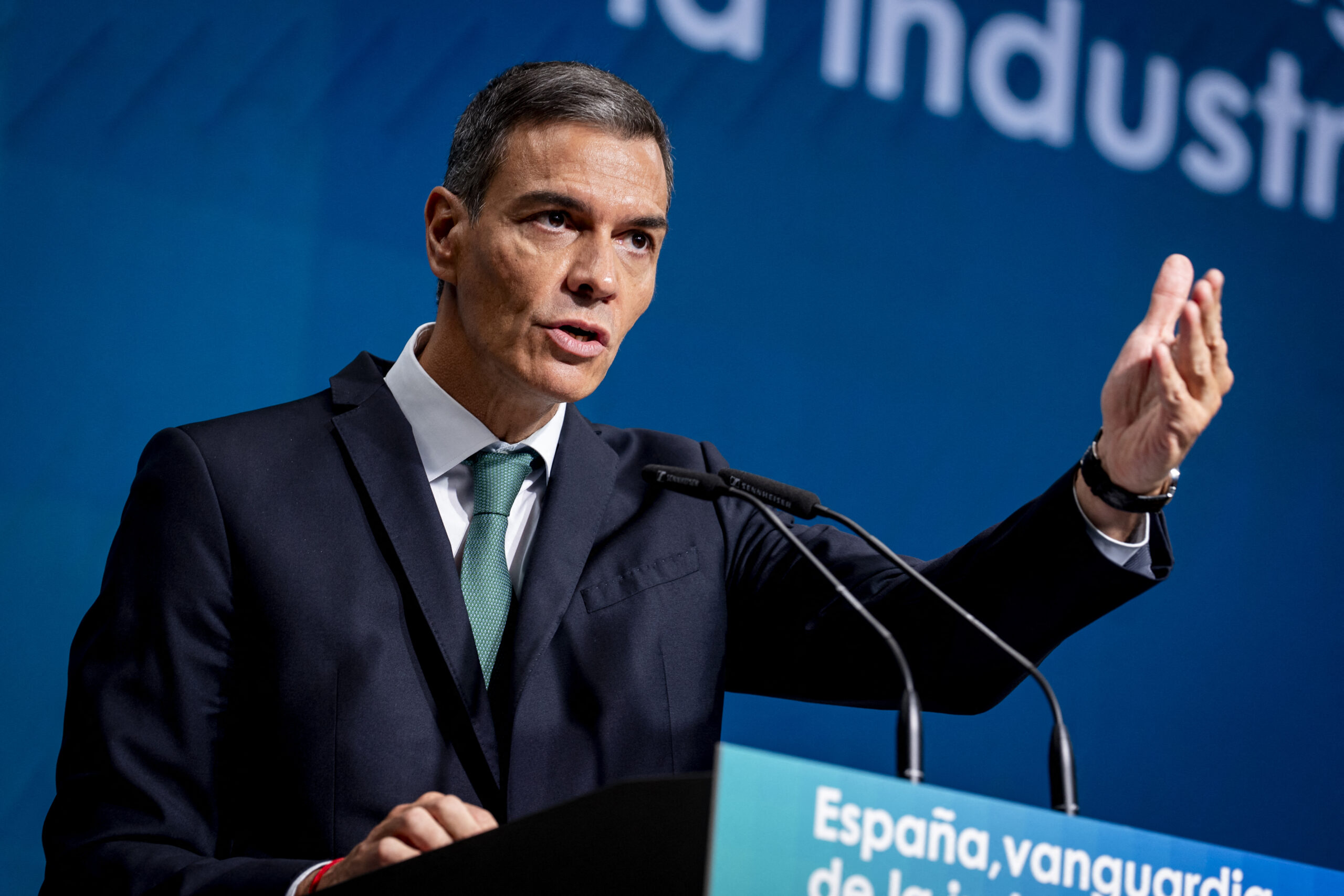 Partidul aflat la putere în Spania, testat de alegerile regionale în contextul scandalurilor