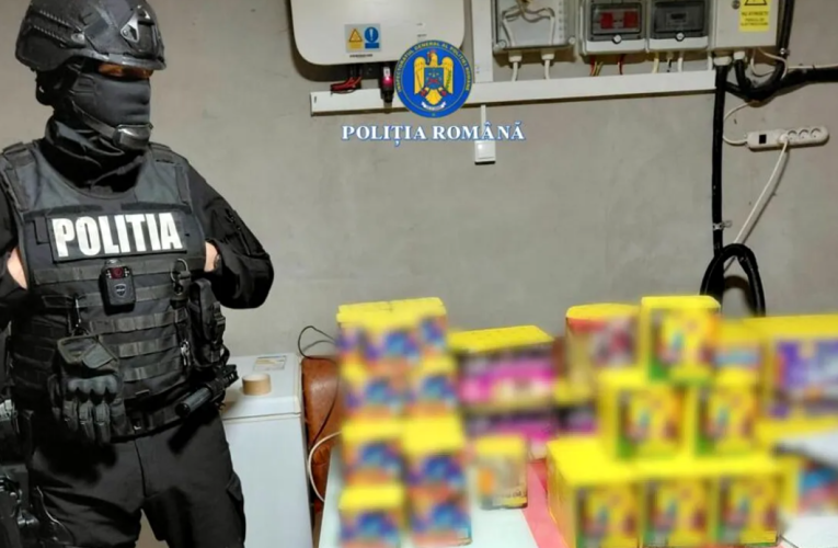 Percheziții în Călărași și București: Cinci tone de materiale pirotehnice, confiscate de polițiști