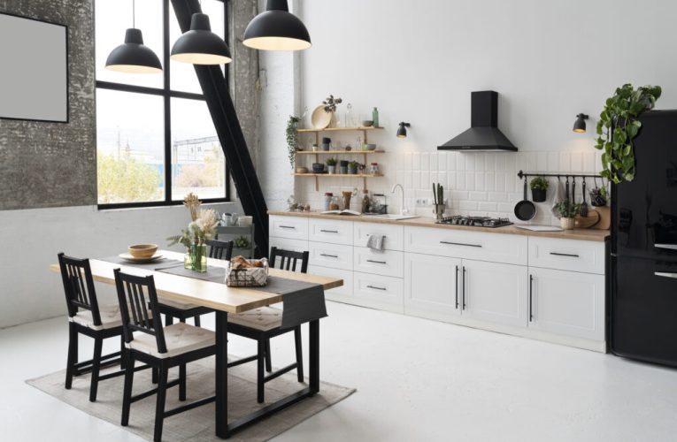 Poluare în locuințe: Aerul din casă poate fi de 20 de ori mai toxic decât cel de afară. Ce greșim în timpul sărbătorilor