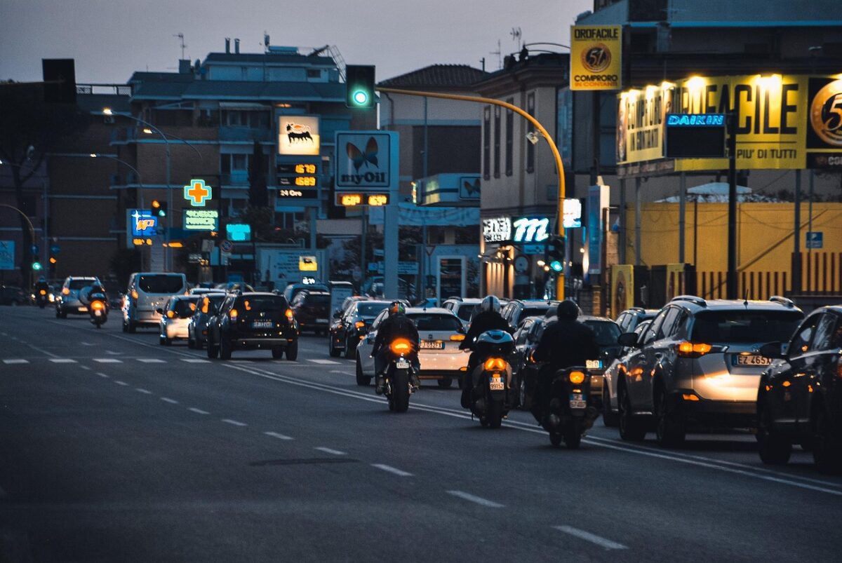 Prima reacție după decizia CCR privind taxele locale. Primarul unui mare oraș: Este o mare tâmpenie modul în care se calculează taxa auto