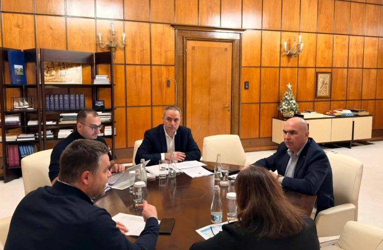 Primarul Capitalei, Ciprian Ciucu, anunță soluții urgente pentru criza financiară a PMB după întâlnirea de la Guvern