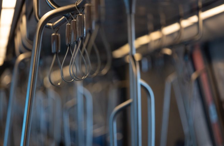 Programul Metrorex de Sărbători. Cum circulă metroul de Crăciun și Revelion